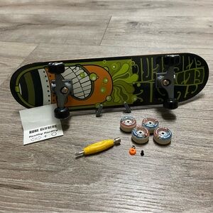 Tech Deck Tony Hawk Hand Board 2002 Flip Rune Glifberg